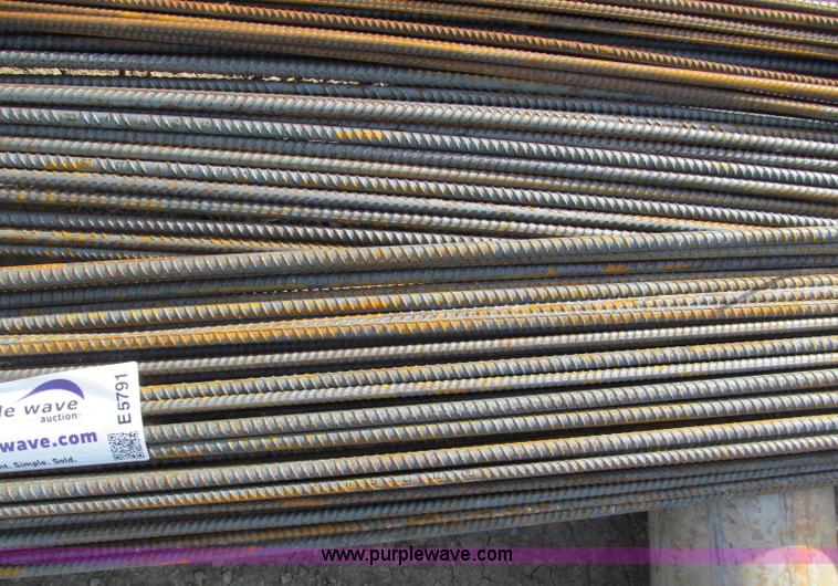 image for item E5791 (150) 22.5'L x 5/8" diameter grade 60 rebar