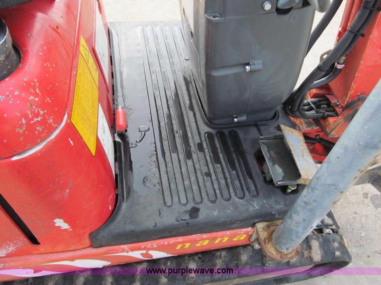 image for item E5817 2001 IHI Nana 7J mini excavator