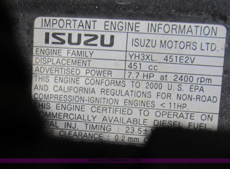 image for item E5817 2001 IHI Nana 7J mini excavator
