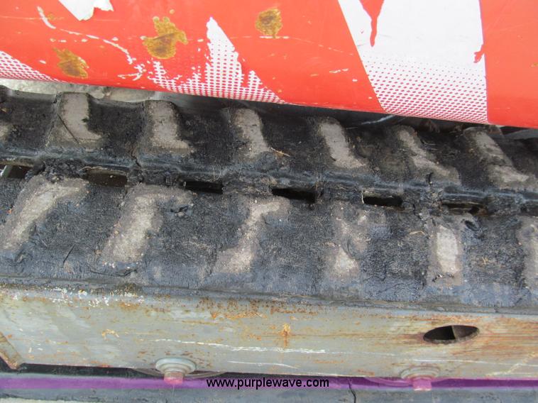 image for item E5817 2001 IHI Nana 7J mini excavator