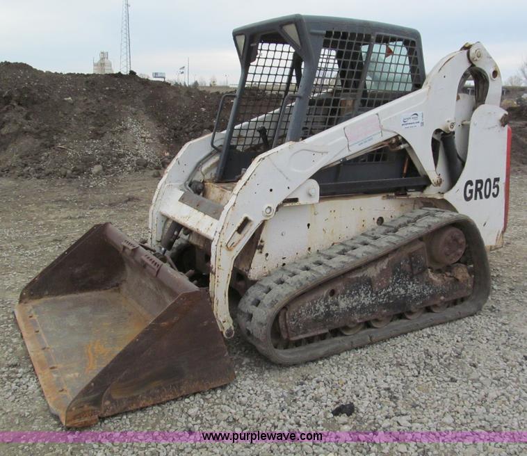 image for item E5820 2008 Bobcat T190 skid steer