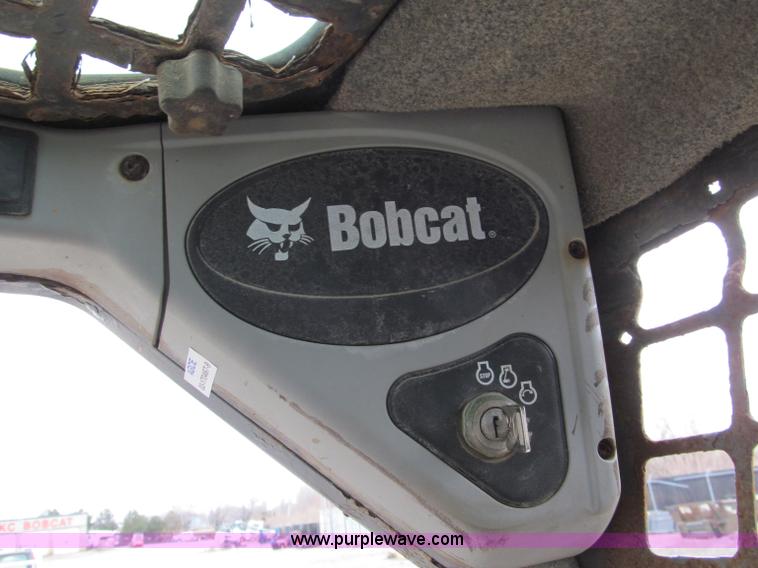 image for item E5820 2008 Bobcat T190 skid steer