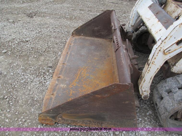 image for item E5820 2008 Bobcat T190 skid steer