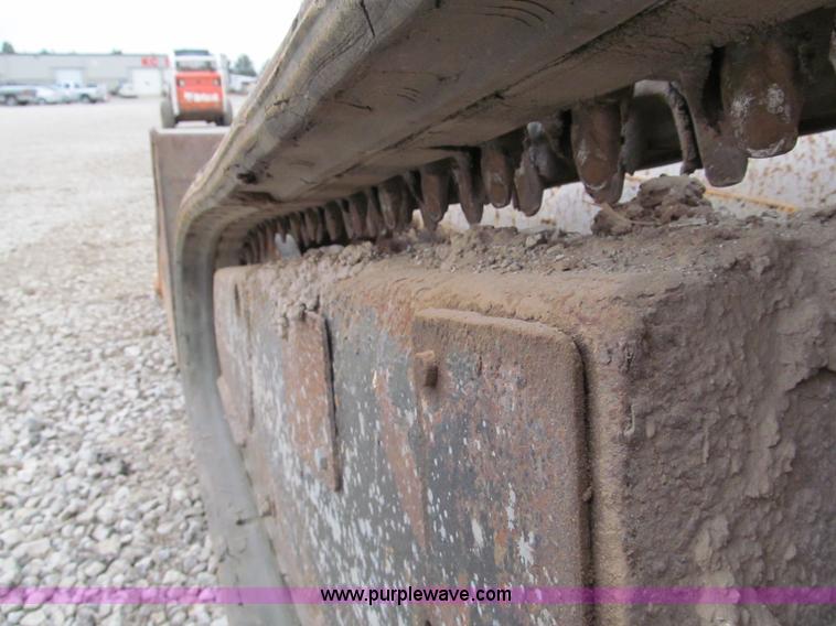 image for item E5820 2008 Bobcat T190 skid steer