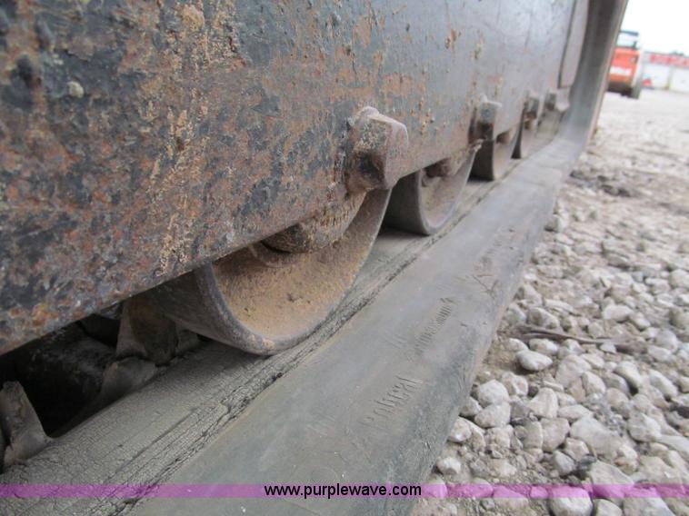 image for item E5820 2008 Bobcat T190 skid steer