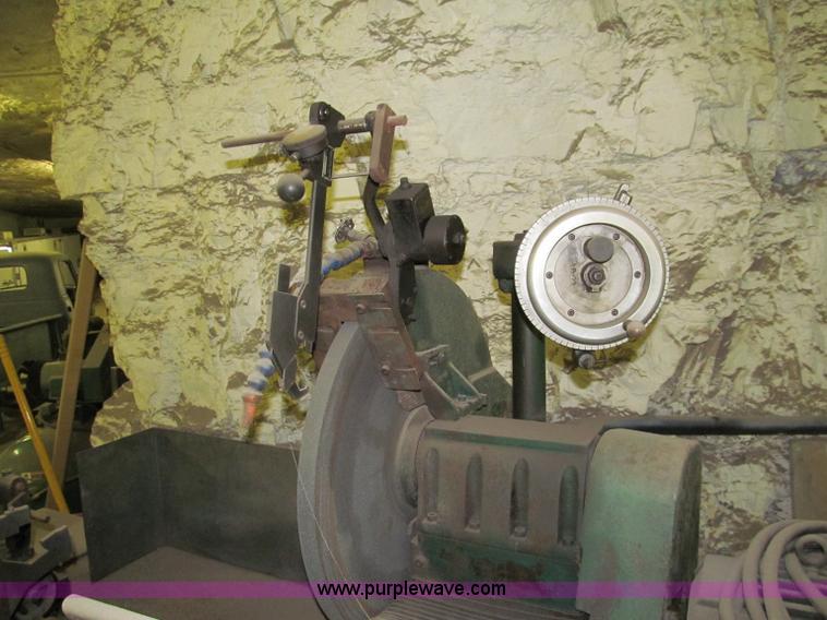 image for item E5828 Storm Vulcan crank shaft grinder lathe