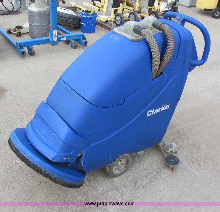 image for item E5830 2007 Clarke Focus L 20 walk-behind 20" auto scrubber