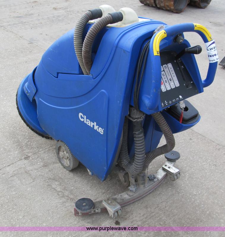 image for item E5830 2007 Clarke Focus L 20 walk-behind 20" auto scrubber
