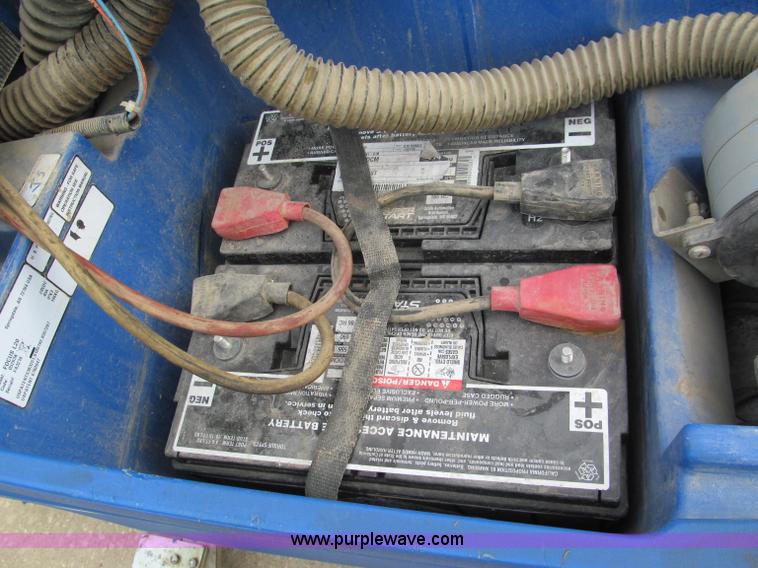 image for item E5830 2007 Clarke Focus L 20 walk-behind 20" auto scrubber