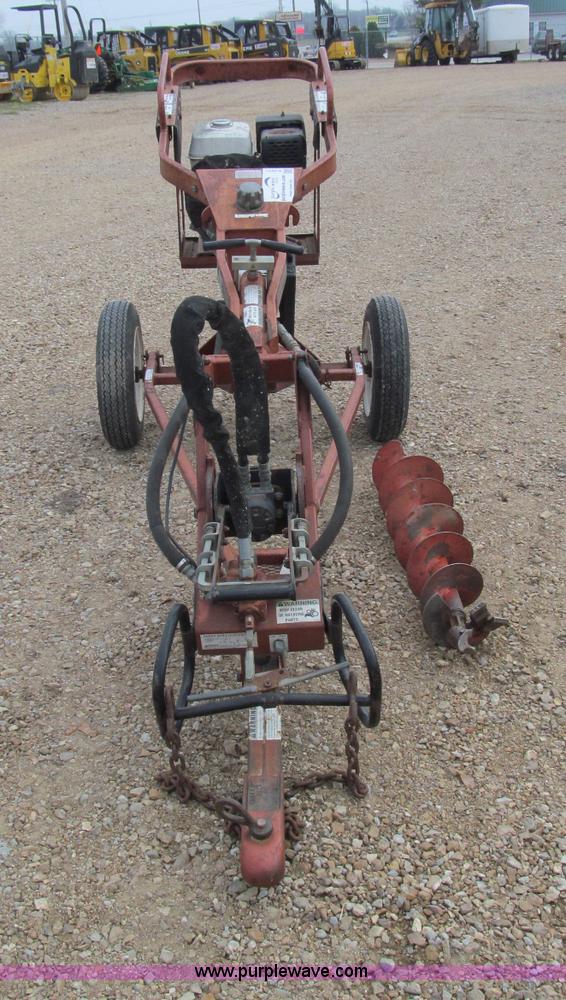 image for item E5831 General 660 Dig-R-Mobile hydraulic auger