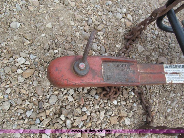 image for item E5831 General 660 Dig-R-Mobile hydraulic auger