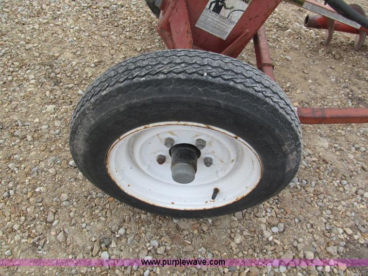 image for item E5831 General 660 Dig-R-Mobile hydraulic auger