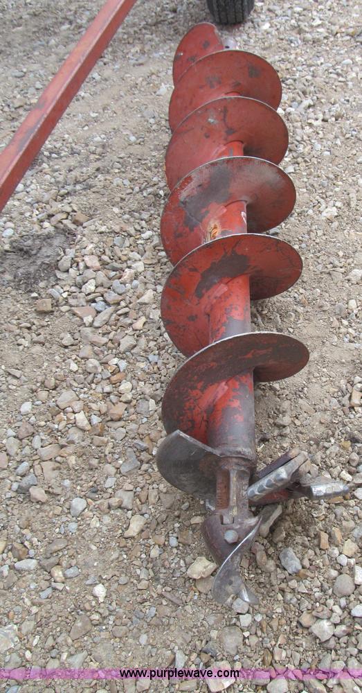 image for item E5831 General 660 Dig-R-Mobile hydraulic auger