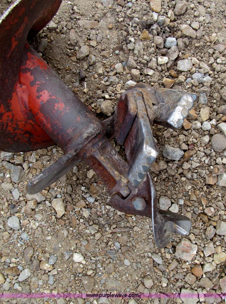 image for item E5831 General 660 Dig-R-Mobile hydraulic auger