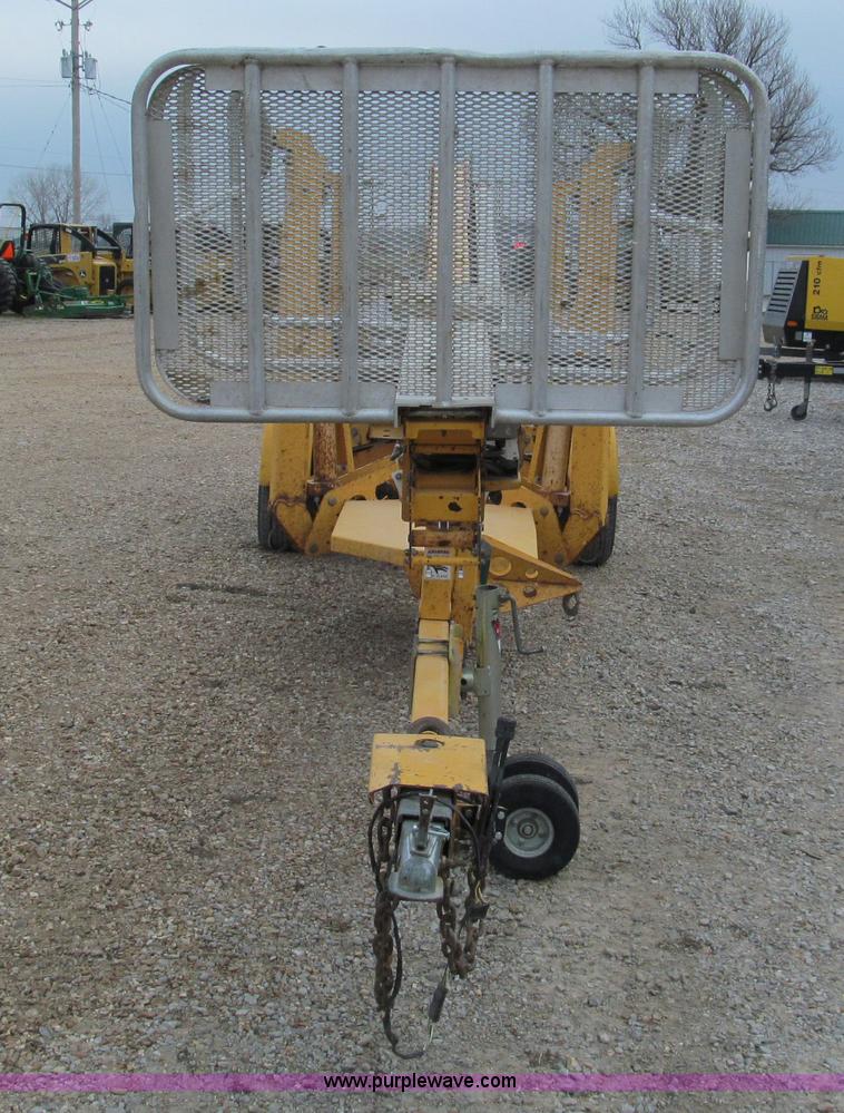 image for item E5832 2005 Bil-jax 3632T pull behind boom