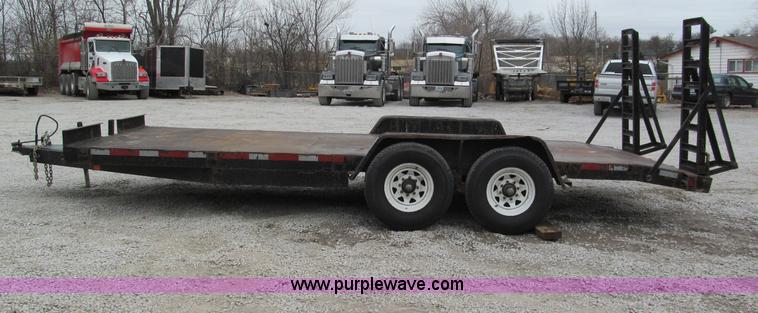 image for item E5852 1999 Buck 20' equipment trailer