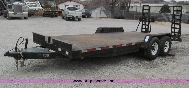 image for item E5852 1999 Buck 20' equipment trailer