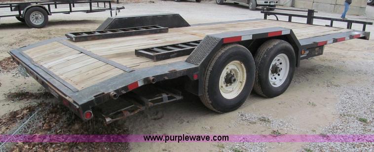 image for item E5853 2009 Long Tarnel 18' equipment trailer