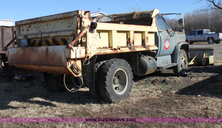 image for item E8242 1976 Chevrolet C65 Custom Deluxe dump truck