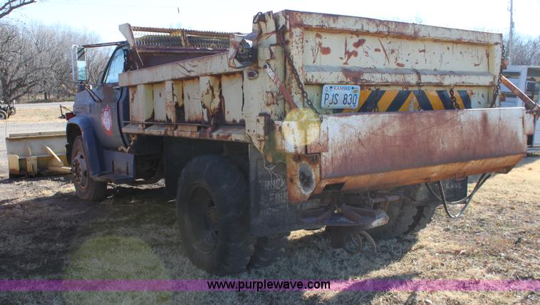 image for item E8242 1976 Chevrolet C65 Custom Deluxe dump truck