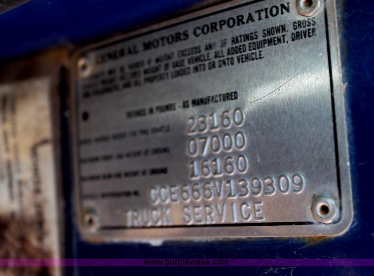 image for item E8242 1976 Chevrolet C65 Custom Deluxe dump truck