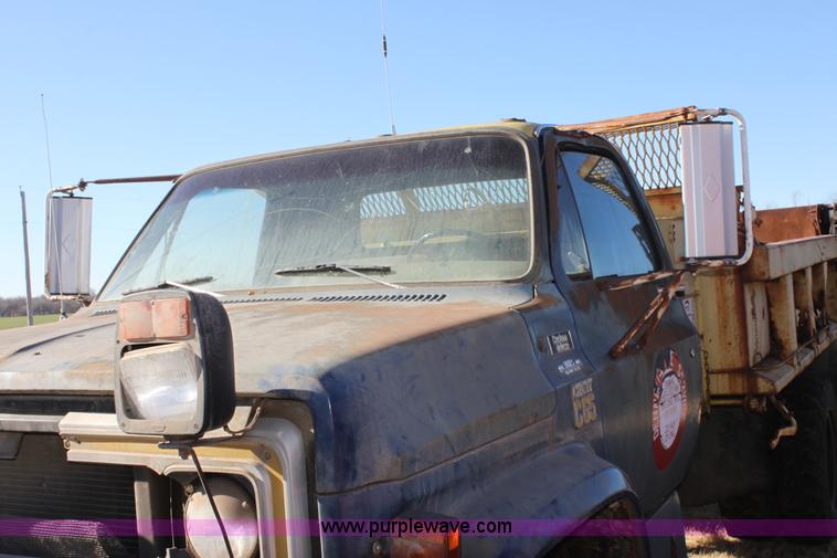 image for item E8242 1976 Chevrolet C65 Custom Deluxe dump truck