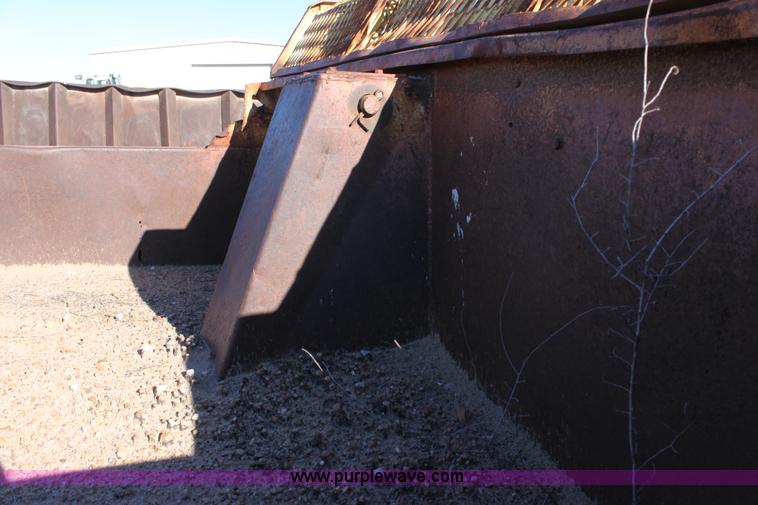 image for item E8242 1976 Chevrolet C65 Custom Deluxe dump truck