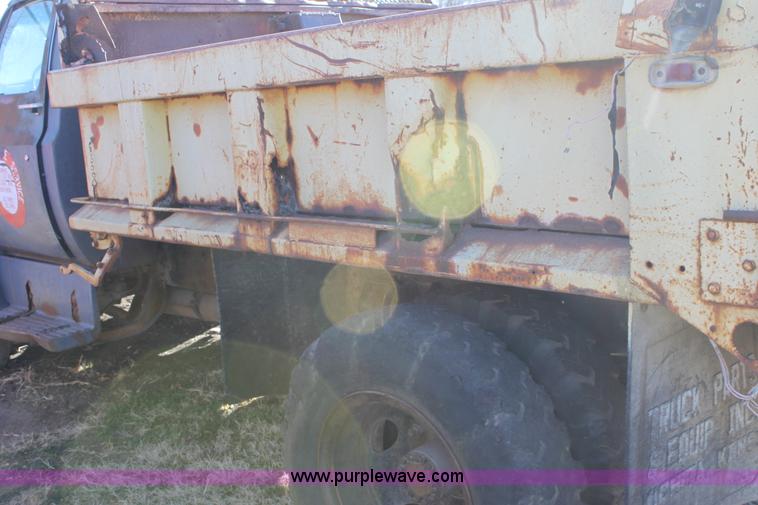 image for item E8242 1976 Chevrolet C65 Custom Deluxe dump truck