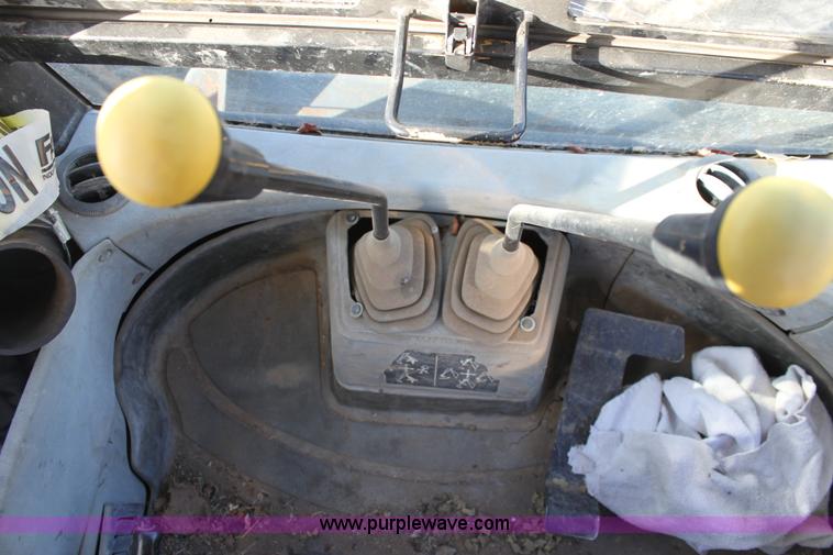 image for item E8249 2002 Terex TX760 backhoe