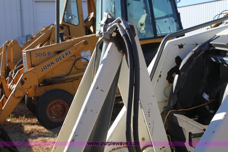 image for item E8249 2002 Terex TX760 backhoe