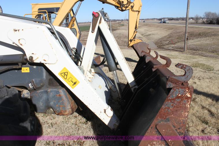 image for item E8249 2002 Terex TX760 backhoe