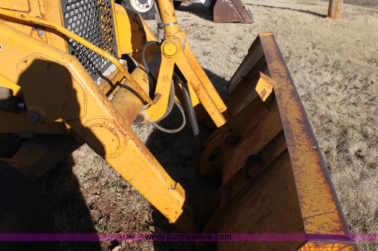 image for item E8250 1991 John Deere 300D backhoe