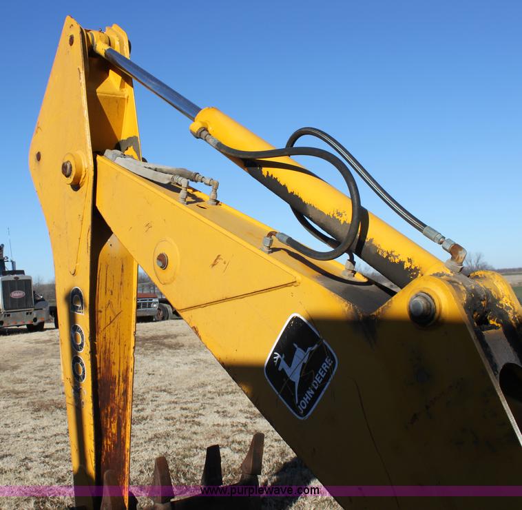 image for item E8250 1991 John Deere 300D backhoe