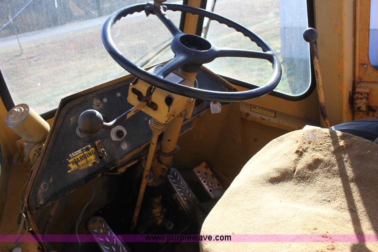 image for item E8251 1965 Fiat-Allis 645B wheel loader