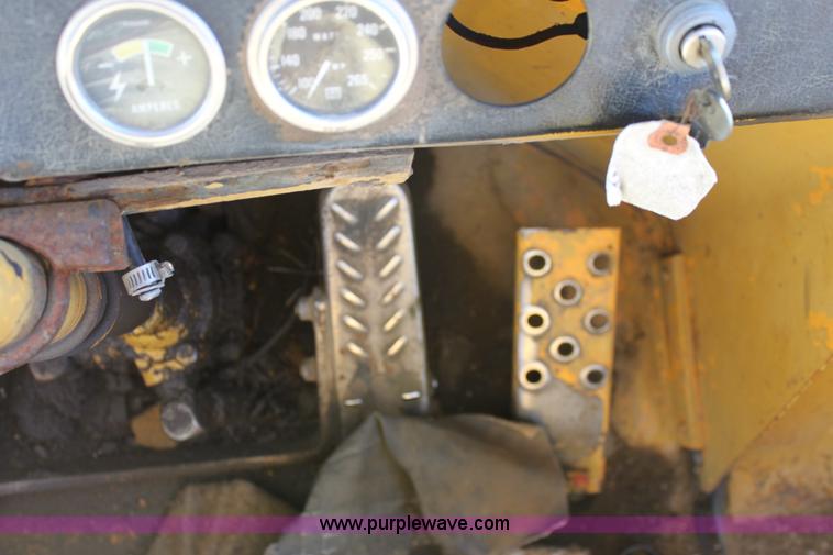 image for item E8251 1965 Fiat-Allis 645B wheel loader