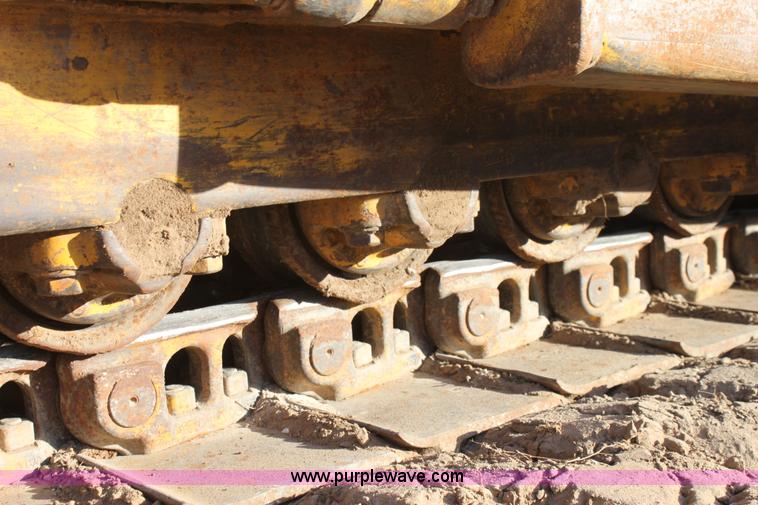 image for item E8258 1968 Caterpillar D8H dozer