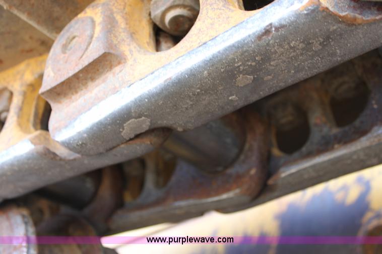 image for item E8259 1967 Caterpillar D8H dozer