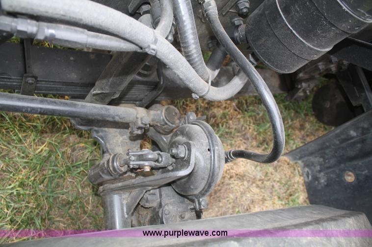 image for item F2712 1998 Volvo WG dump truck