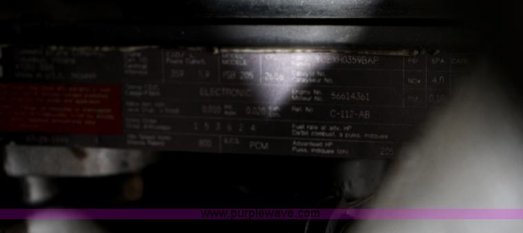 image for item F2723 2000 Ford F750 service truck