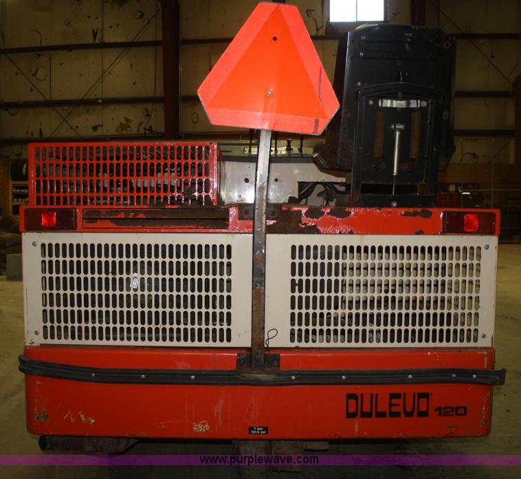 image for item F2905 Dulevo 120 floor sweeper