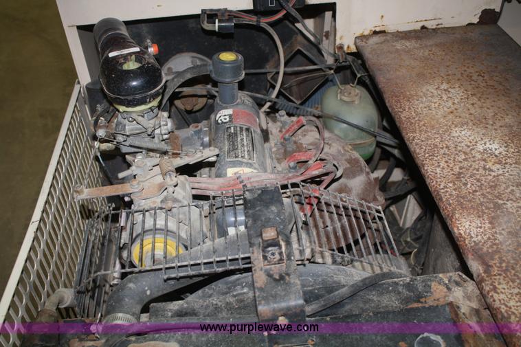 image for item F2905 Dulevo 120 floor sweeper