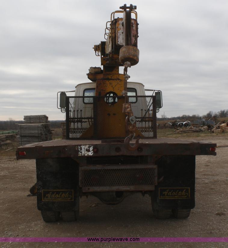 image for item F2910 1974 Ford 800 crane truck