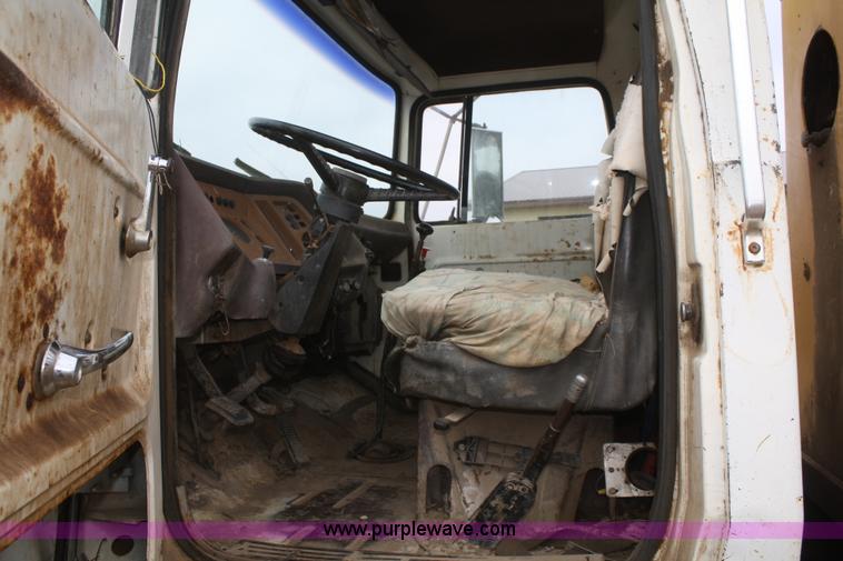 image for item F2910 1974 Ford 800 crane truck