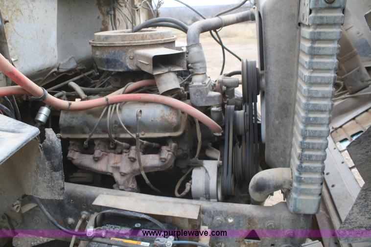 image for item F2910 1974 Ford 800 crane truck