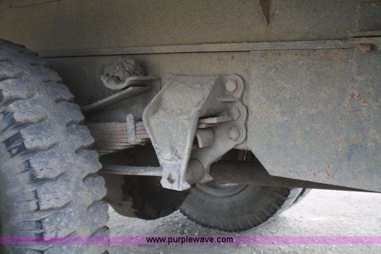 image for item F2910 1974 Ford 800 crane truck