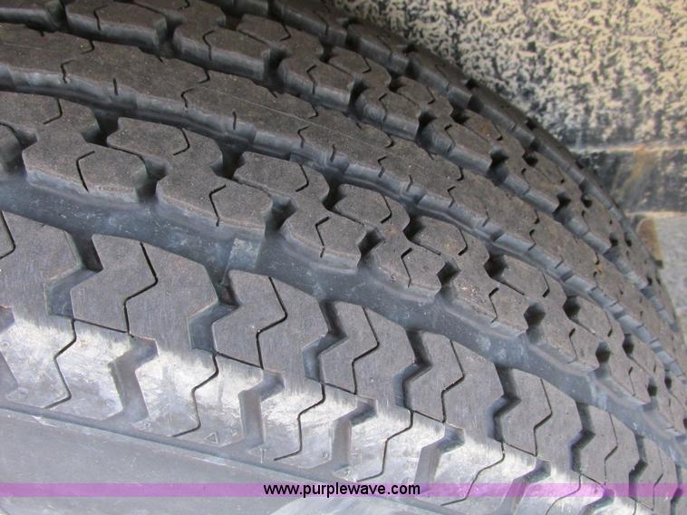 image for item F4055 2008 Maxey 20' car hauler trailer