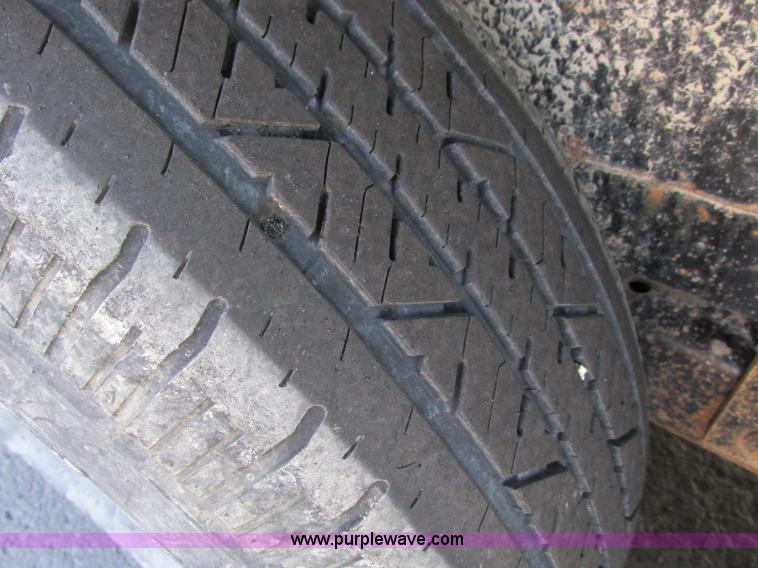 image for item F4055 2008 Maxey 20' car hauler trailer