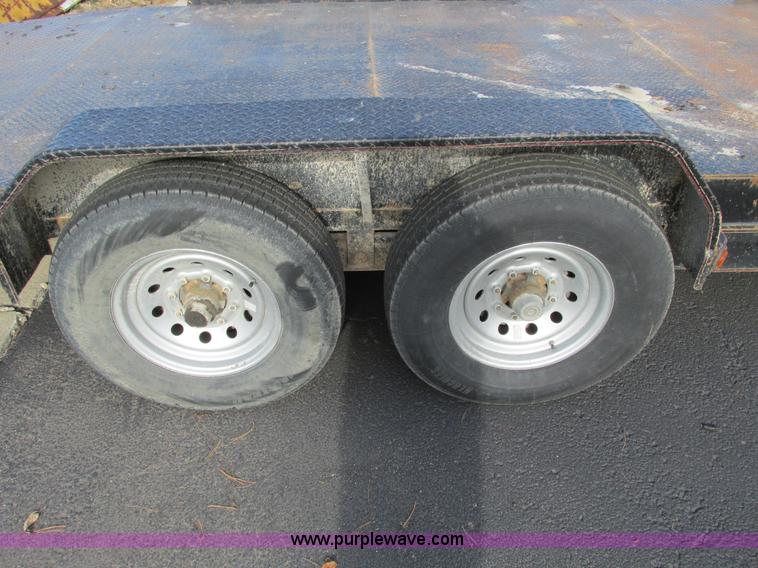 image for item F4055 2008 Maxey 20' car hauler trailer