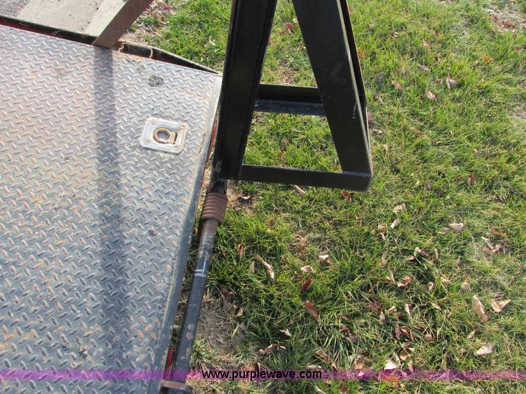 image for item F4055 2008 Maxey 20' car hauler trailer