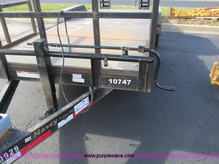 image for item F4055 2008 Maxey 20' car hauler trailer